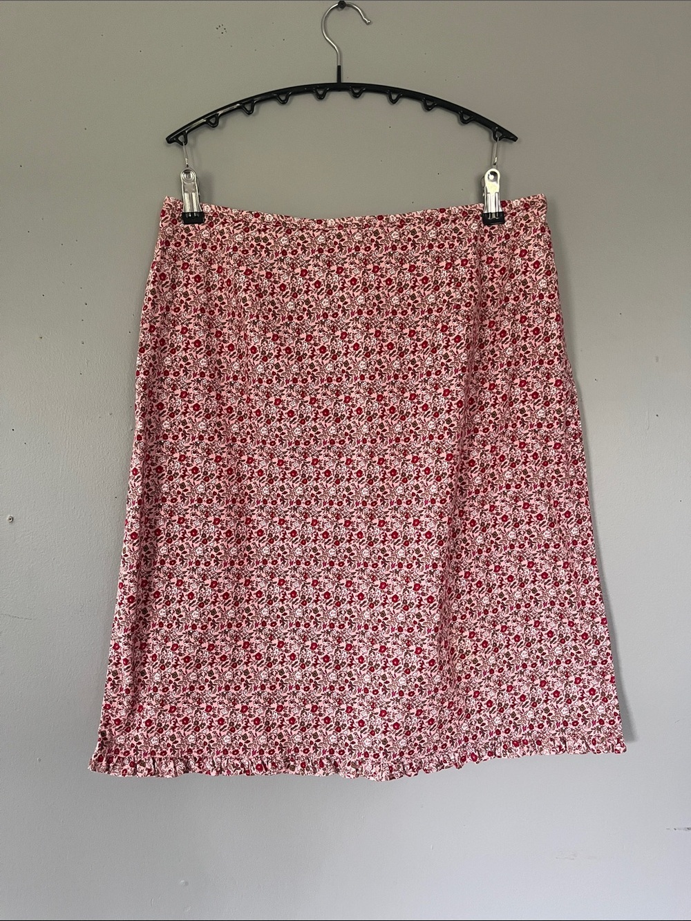 Faded Glory Red, Pink Floral Midi Skirt Large